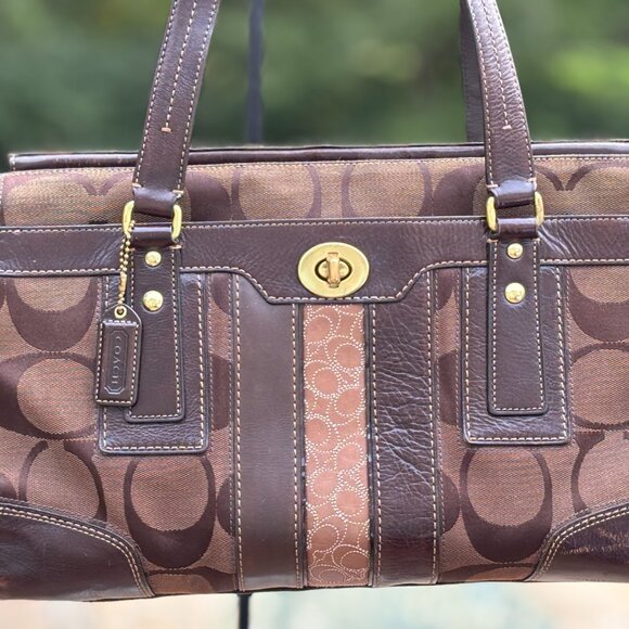 Coach Brown Hamton Signature Shoulder Bag # 11072 - Picture 2 of 14